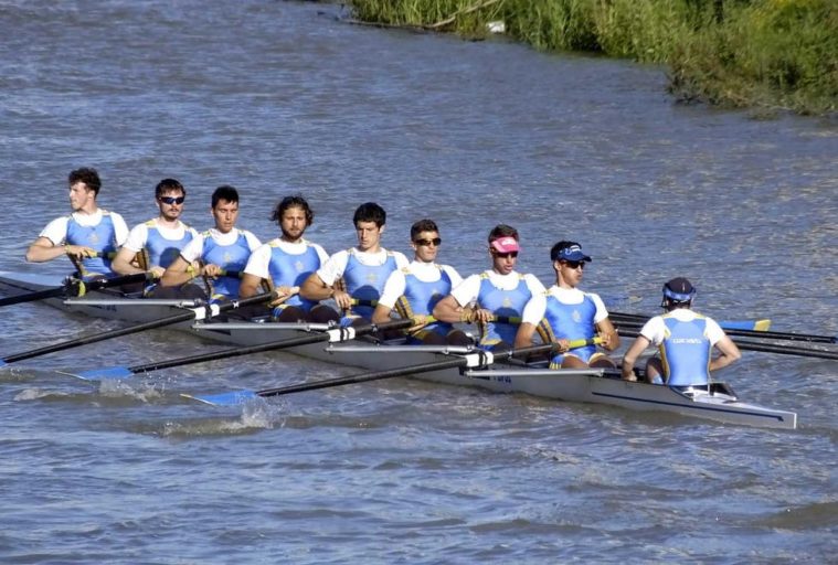 Otto canottaggio Trofeo Pavia Pisa